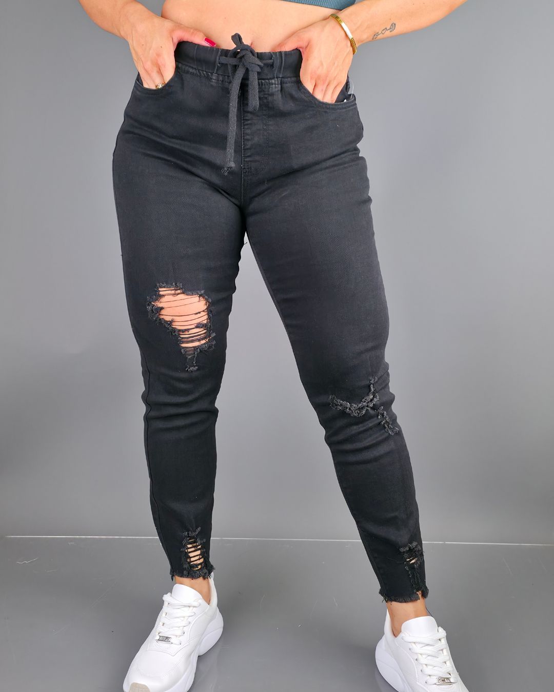 PANTALÓN YMI JOGGER NEGRO PARA DAMA