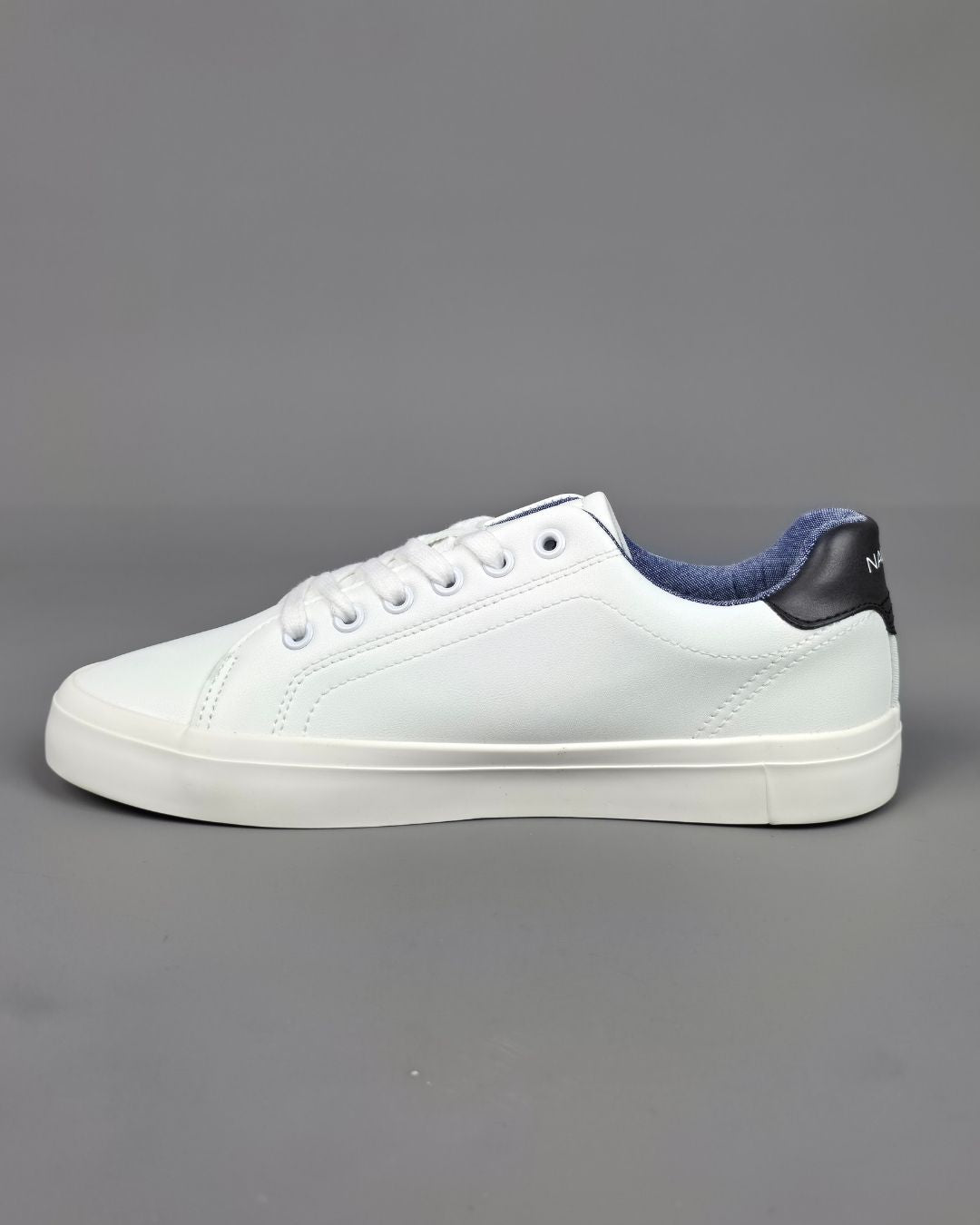 TENNIS NAUTICA DE HOMBRE BLANCAS