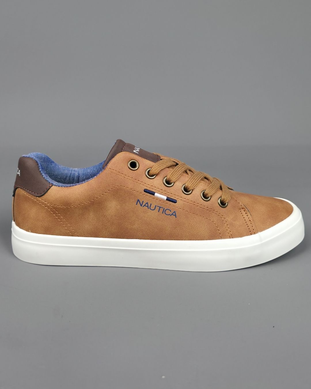 TENNIS NAUTICA