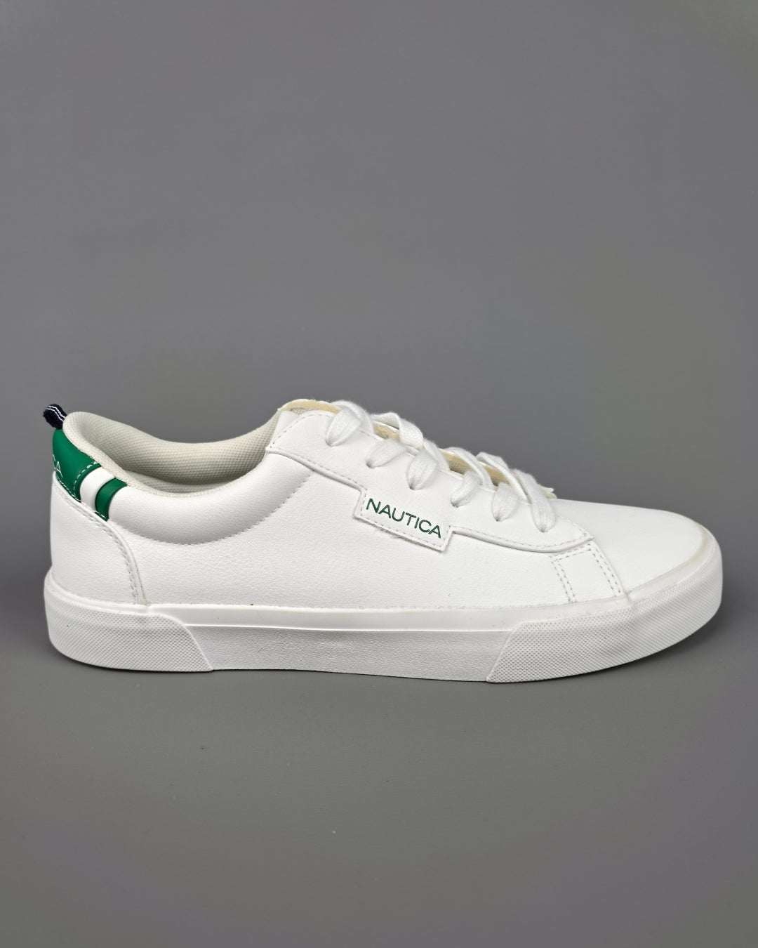 TENNIS NAUTICA BLANCA PARA CABALLERO