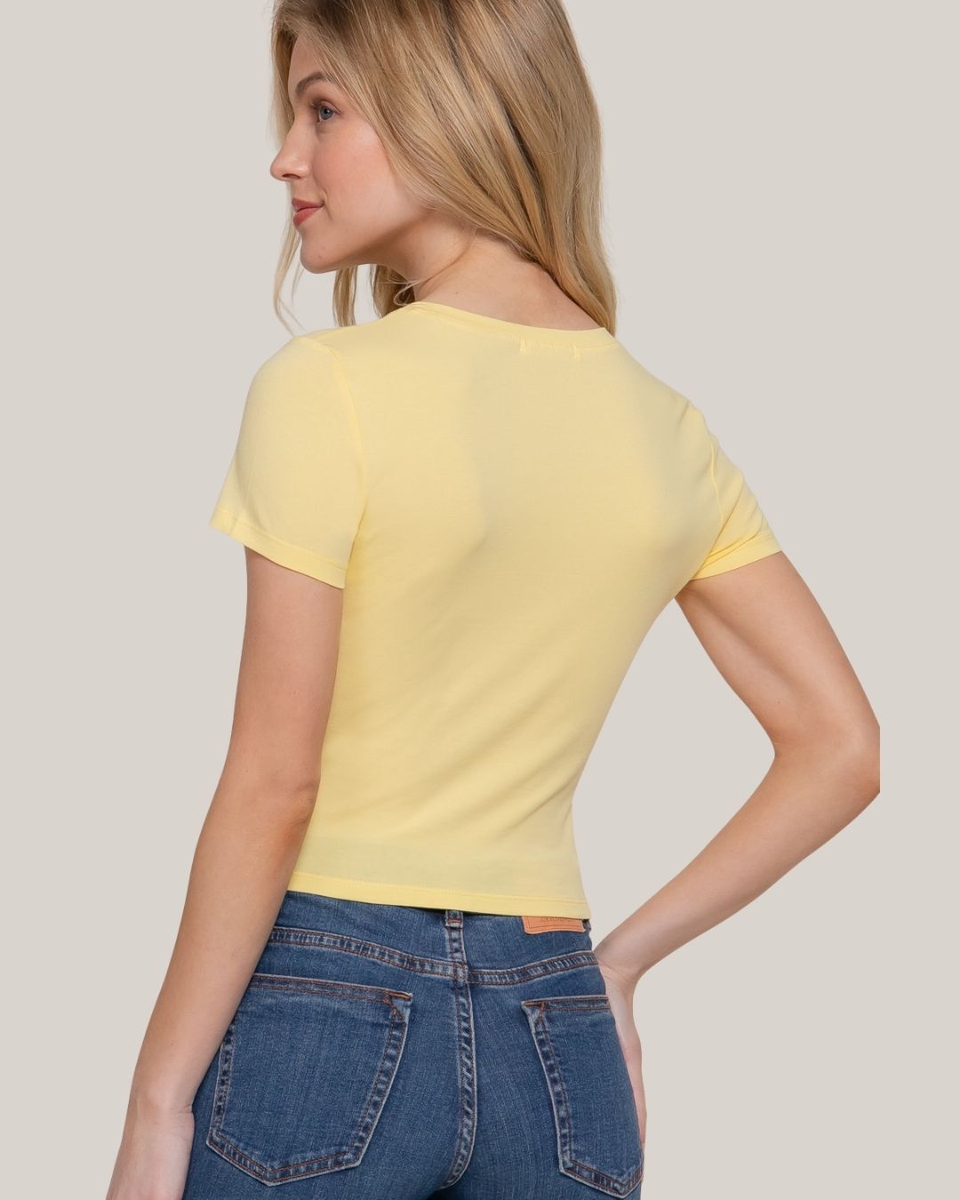 BLUSA ACTIVE BASIC AMARILLA PARA DAMA