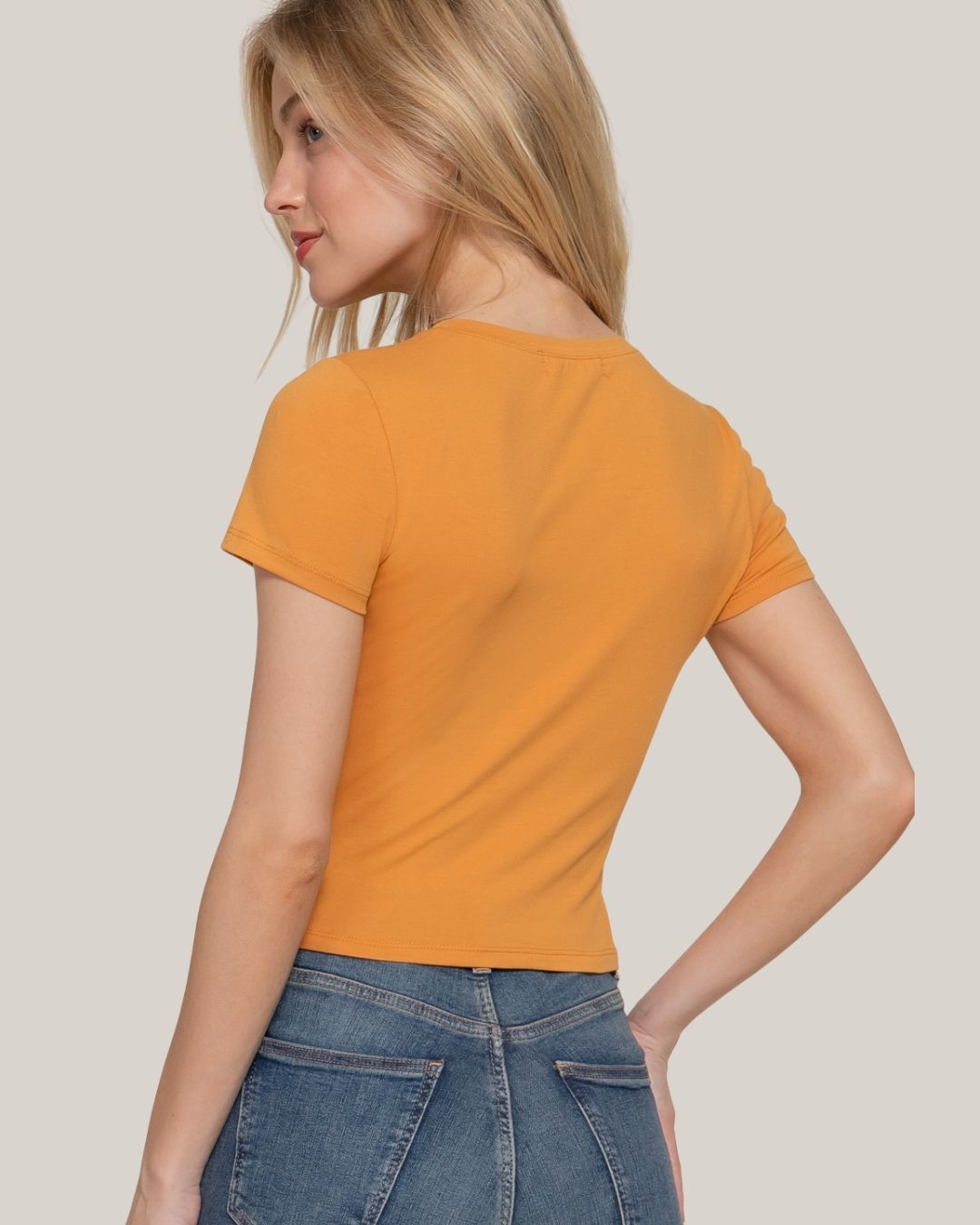 BLUSA ACTIVE BASIC MOSTAZA PARA DAMA