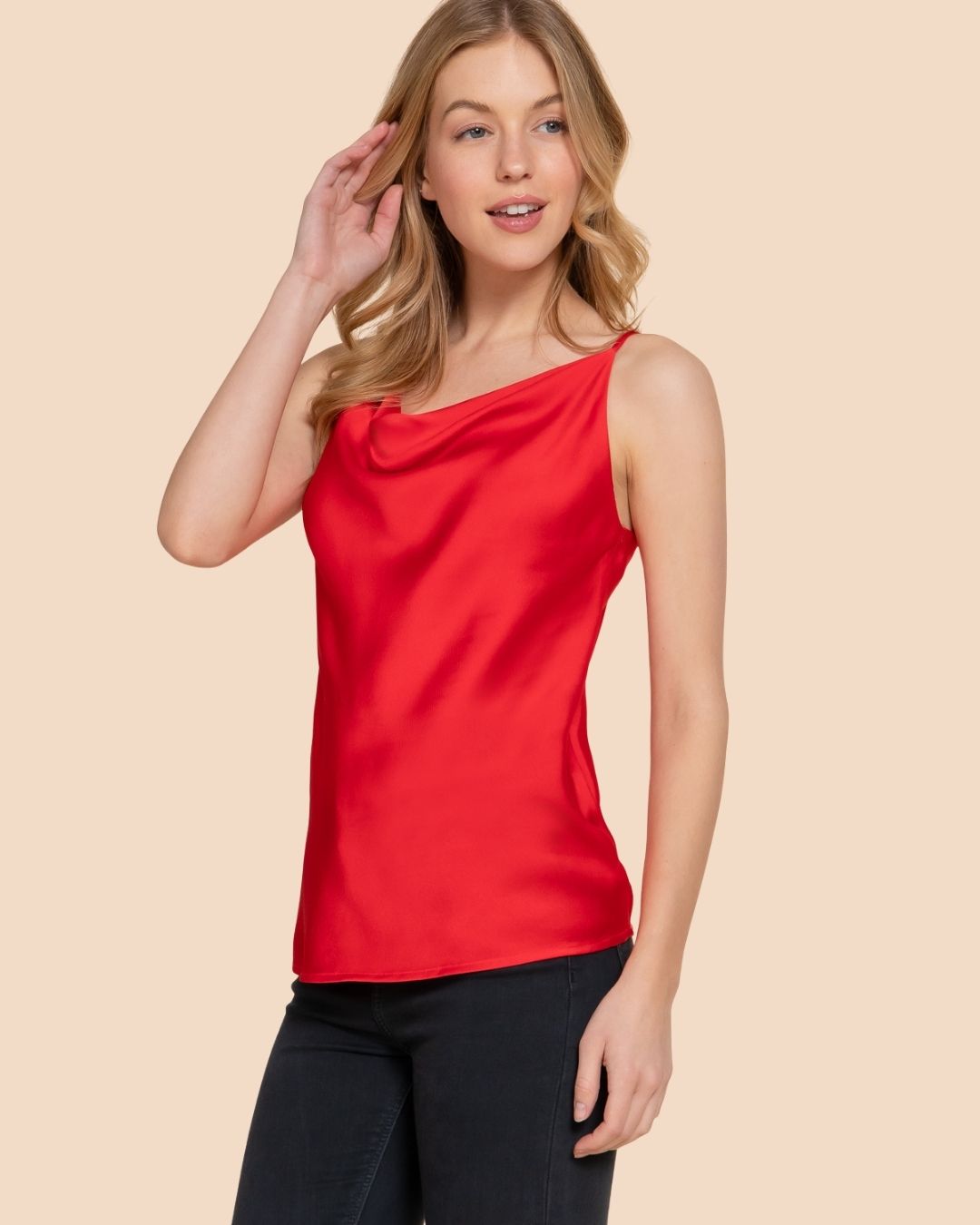 BLUSA ACTIVE BASIC ROJA PARA DAMA