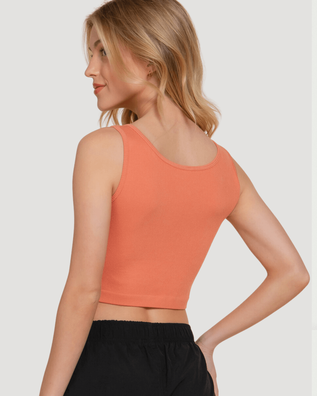TOP ACTIVE BASIC CORAL PARA DAMA