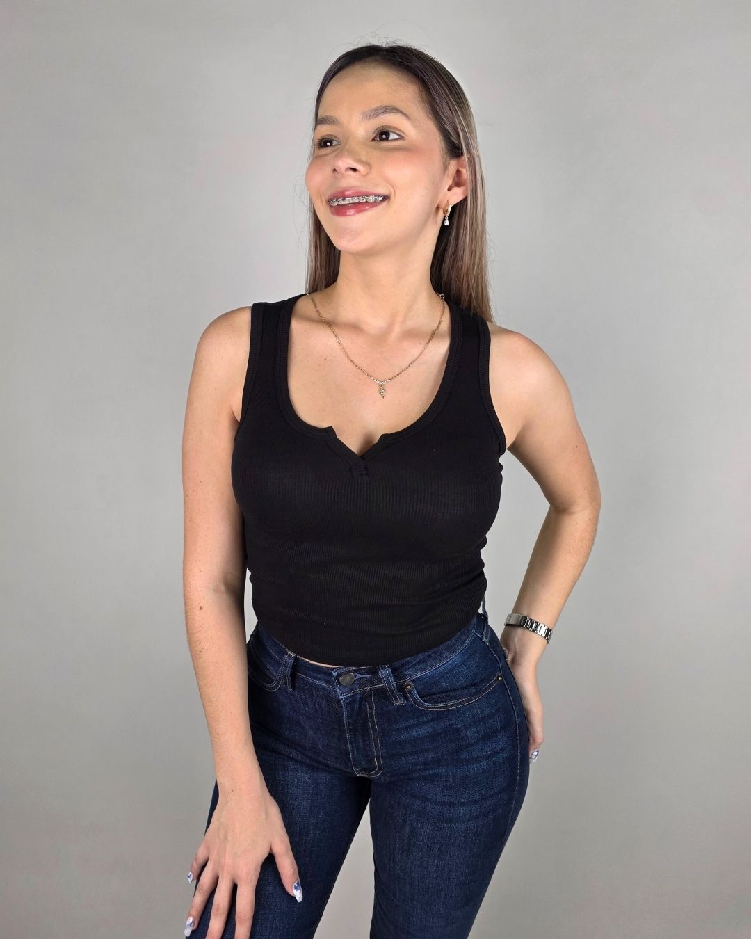 BLUSA  ACTIVE BASIC NEGRA PARA DAMA