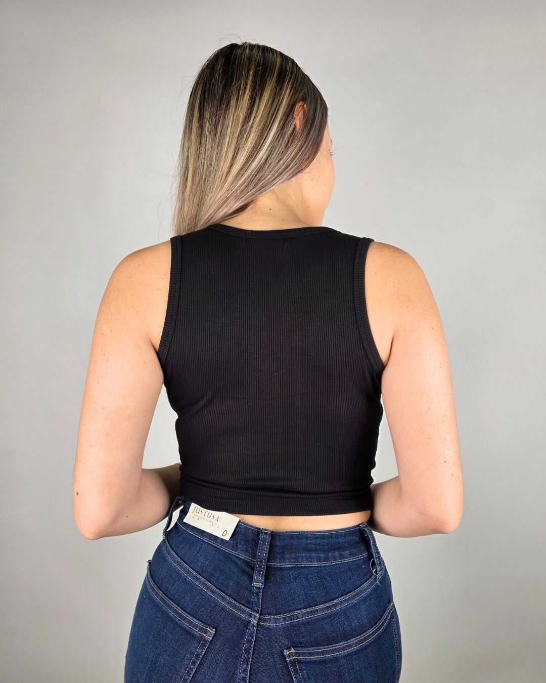 BLUSA  ACTIVE BASIC NEGRA PARA DAMA