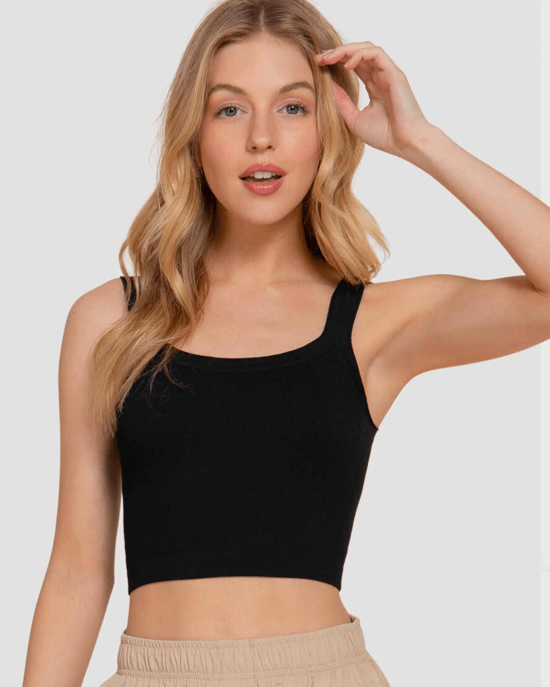 TOP ACTIVE BASIC NEGRO PARA DAMA