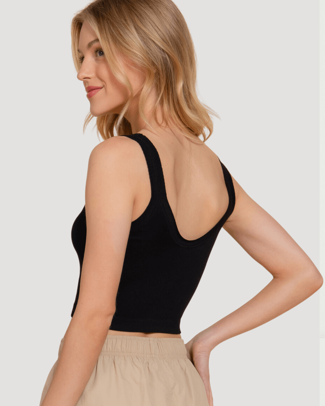 TOP ACTIVE BASIC NEGRO PARA DAMA