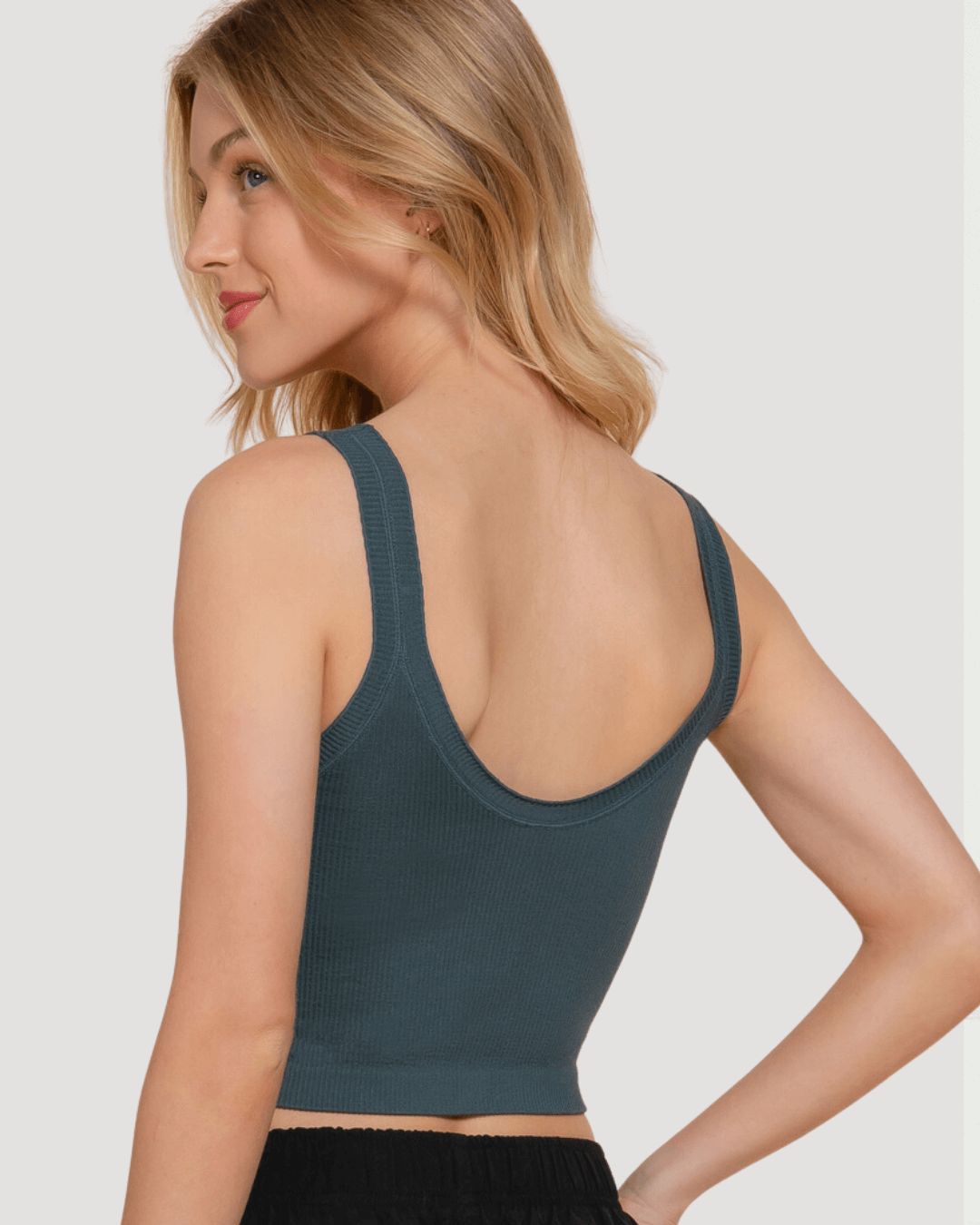TOP ACTIVE BASIC VERDE PARA DAMA