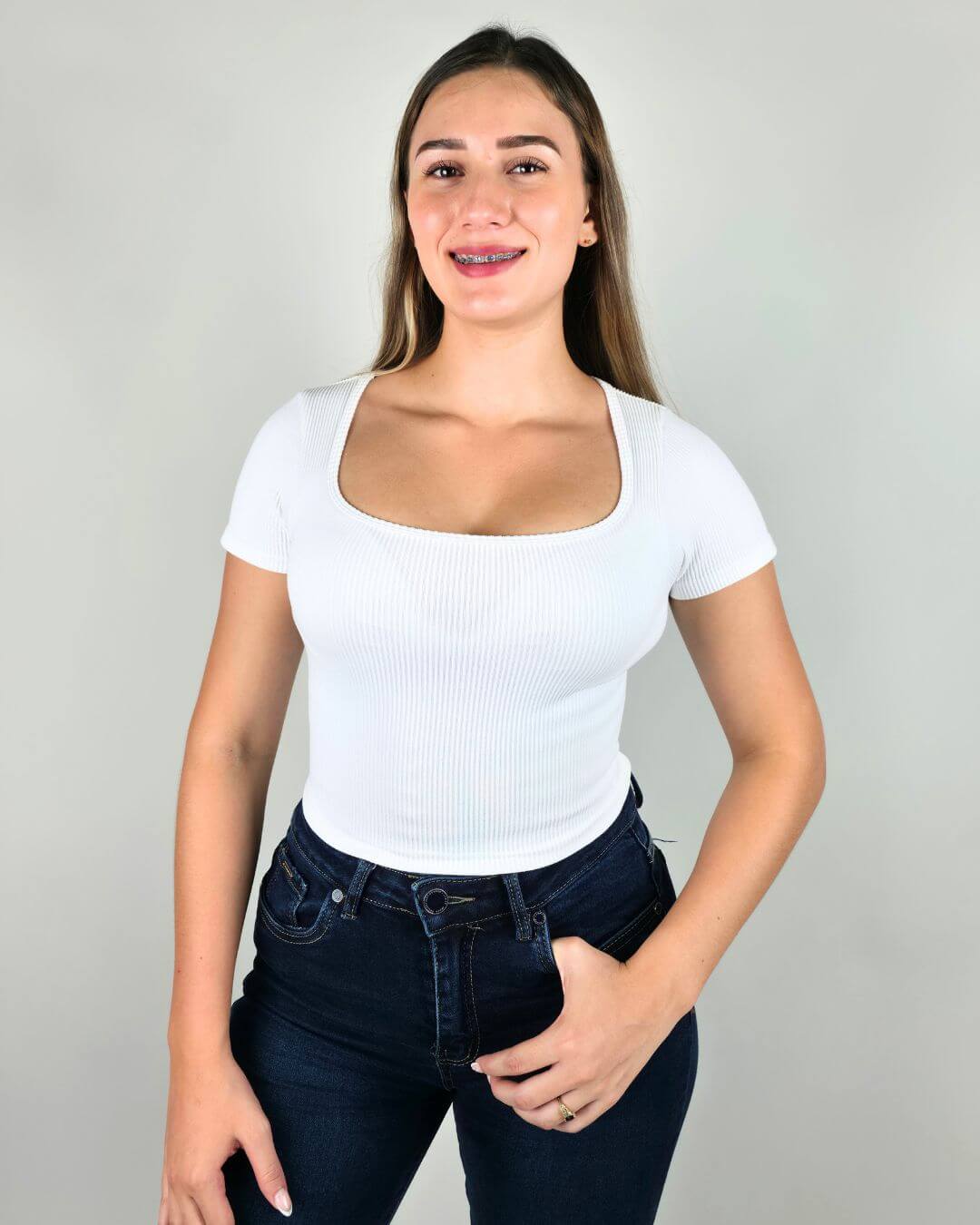 TOP ACTIVE BASIC BLANCO PARA DAMA