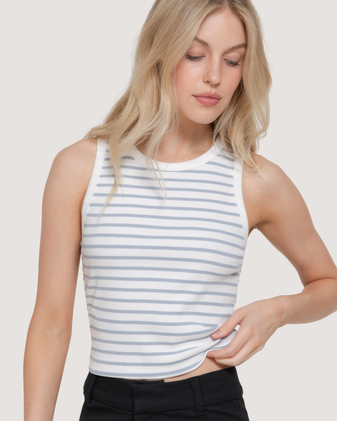 BLUSA ACTIVE SIN MANGAS