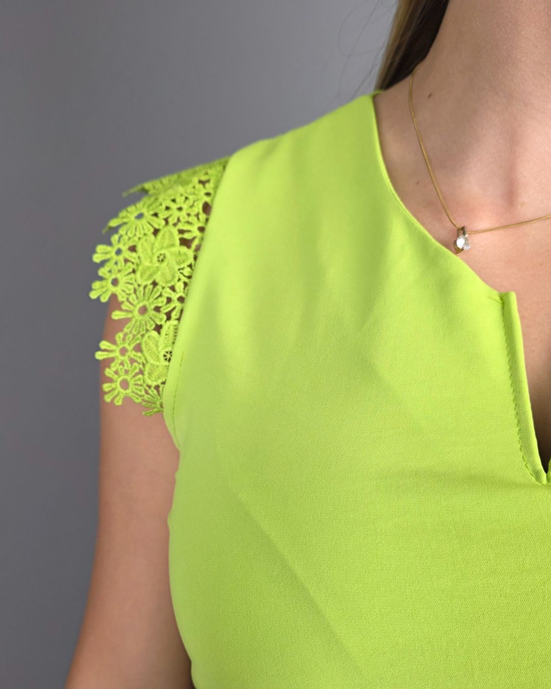 BLUSA TOGETHER VERDE PARA DAMA
