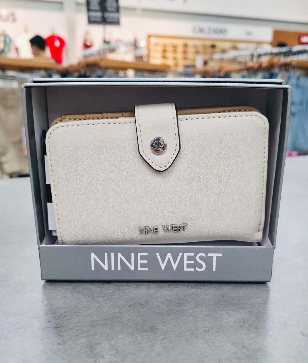CARTERA NINE WEST
