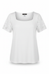 Blusa blanca crochet ghost mannequin