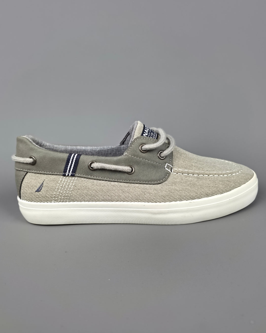 TENNIS NAUTICA GRIS PARA CABALLERO