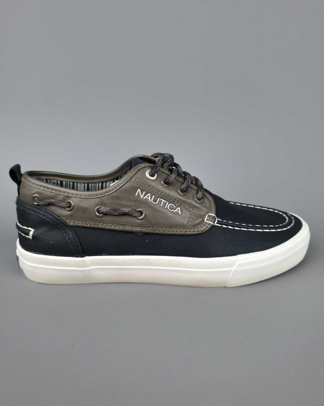 TENNIS NAUTICA NEGRA PARA CABALLERO