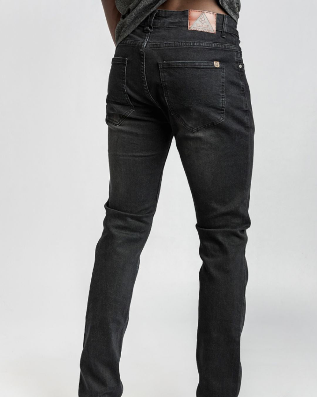 JEANS BLACKOUT NEGRO