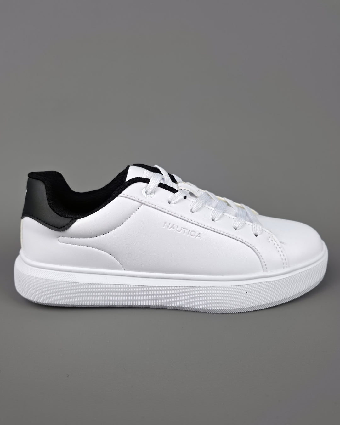 TENNIS NAUTICA BLANCA PARA CABALLERO