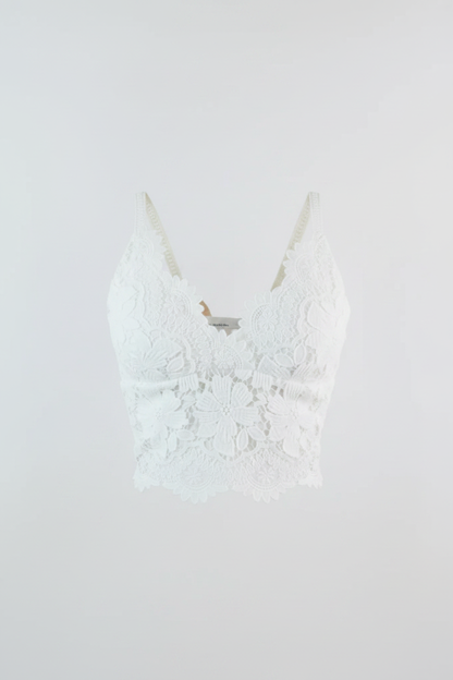 Top encaje blanco ghost mannequin